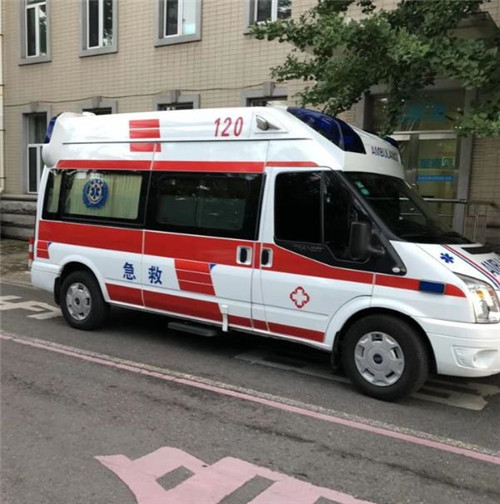 源汇选择我们的救护车出租,开启安心转院之旅